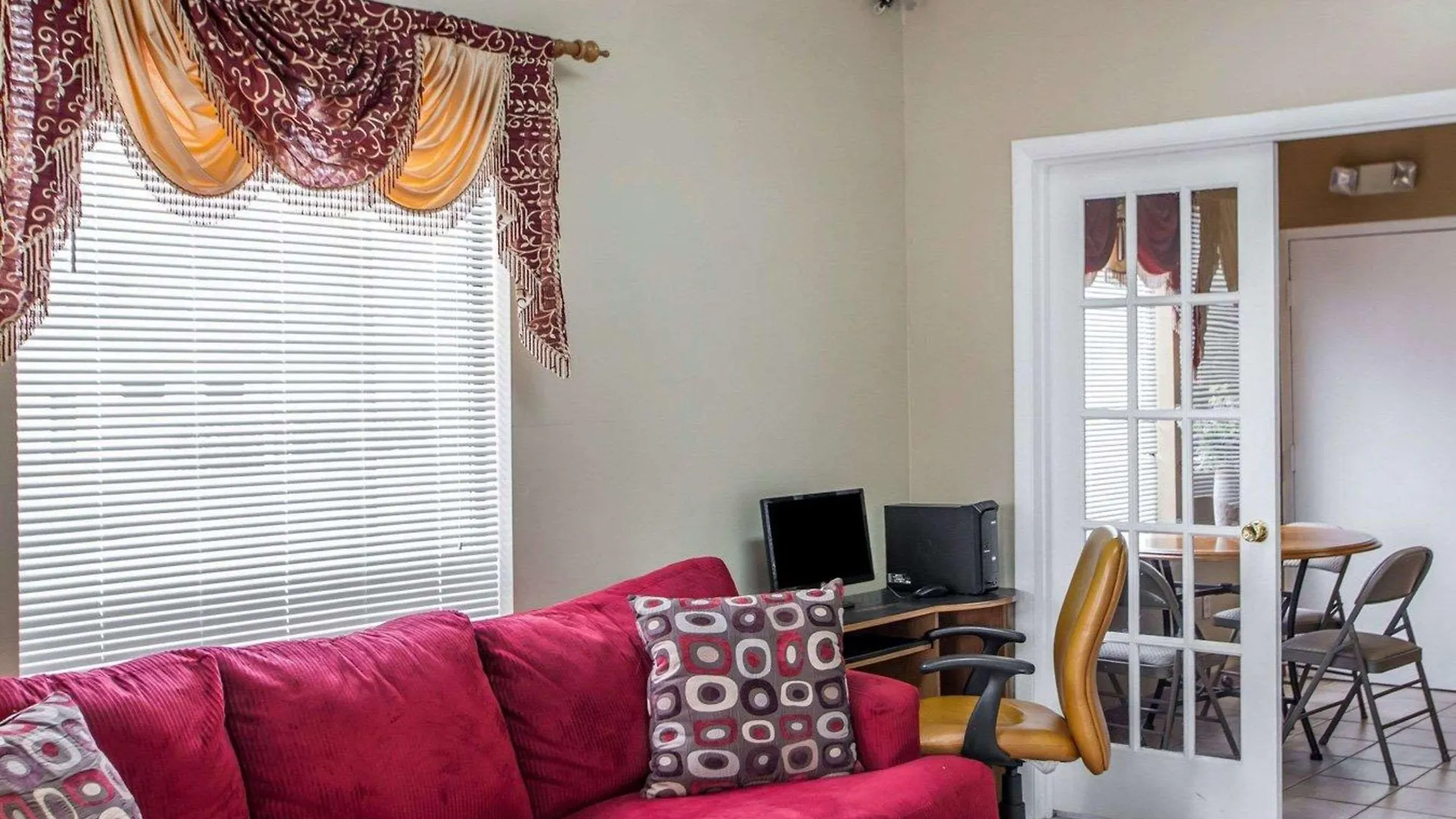 ** Hotel Rodeway Inn Nashville Airport United States