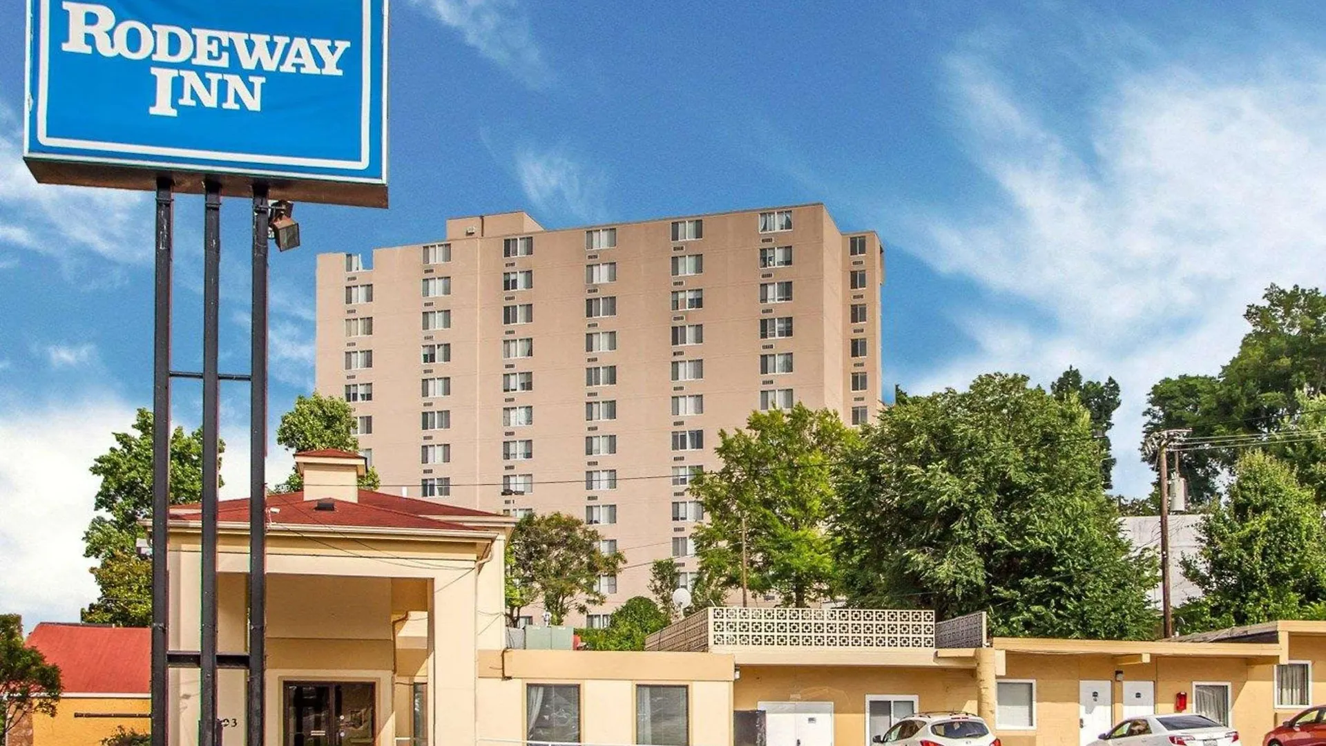 Rodeway Inn Nashville Airport Hotel