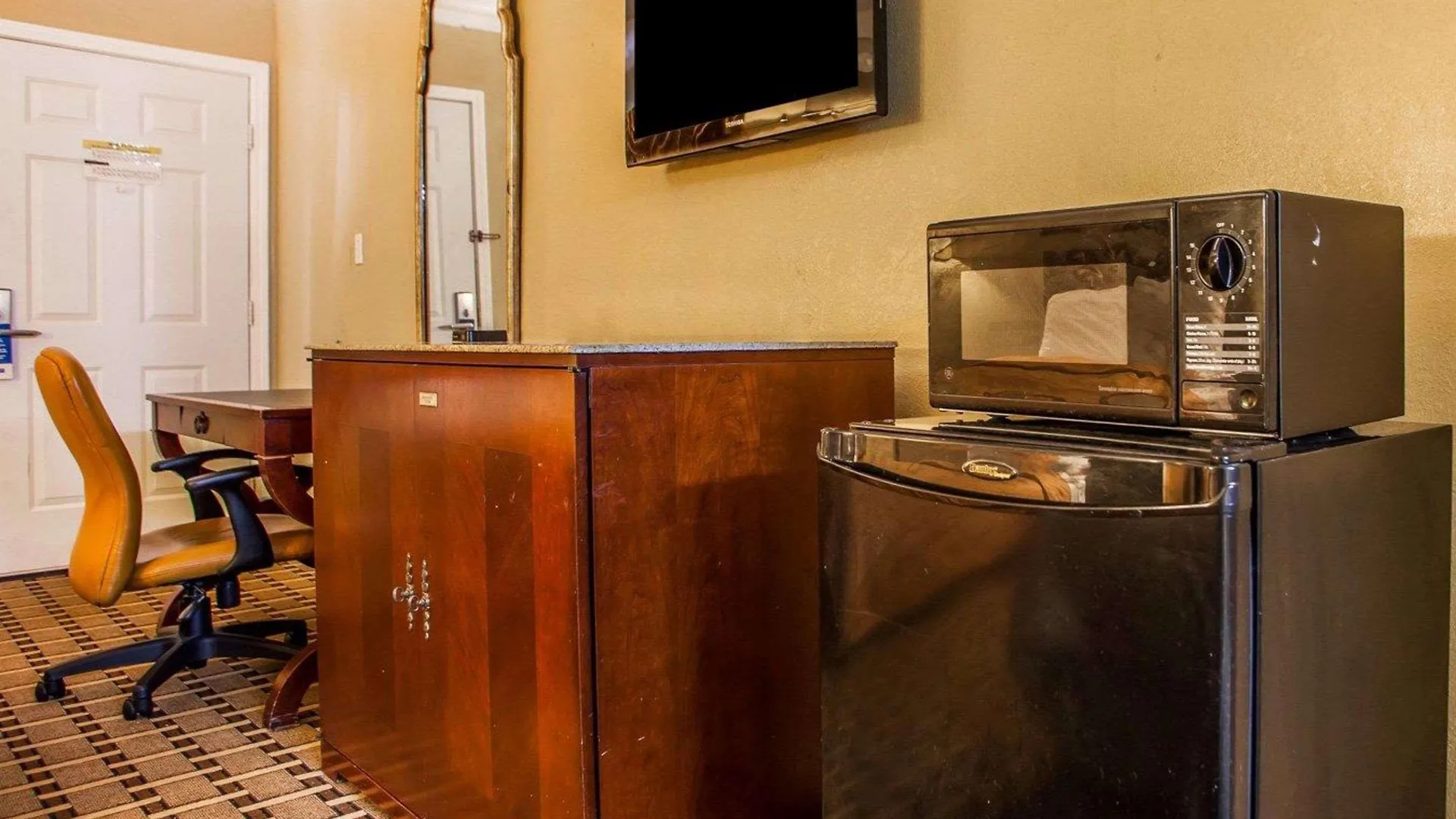 Hotel Rodeway Inn Nashville Airport