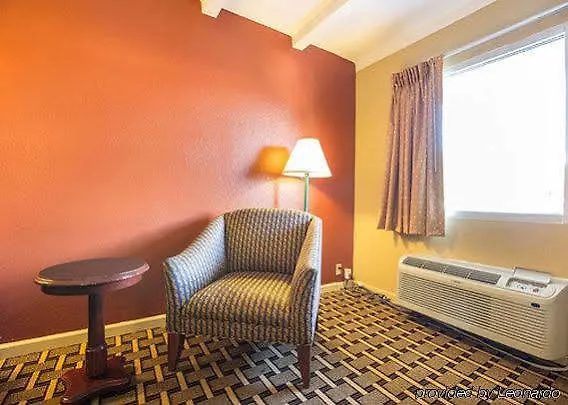 Rodeway Inn Nashville Airport