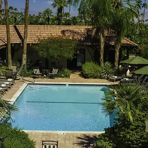 https://la-maison-hotel.palm-springs-ca-hotels.com